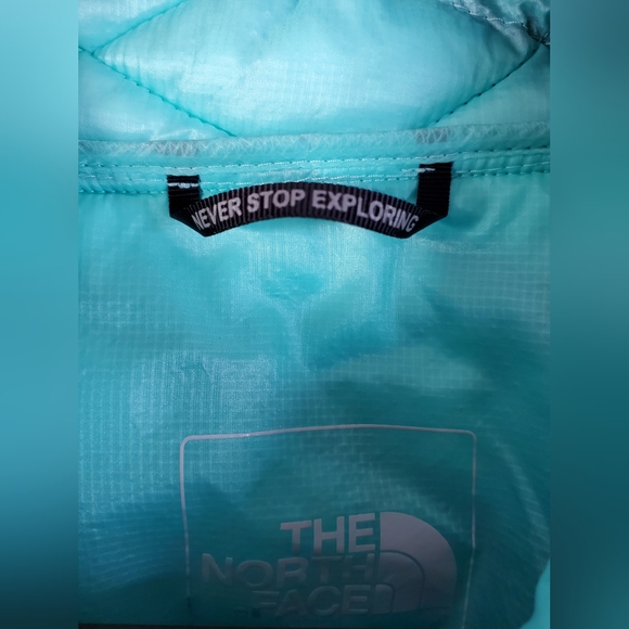 The North Face Thermoball Hooded Jacket - Picture 7 of 14